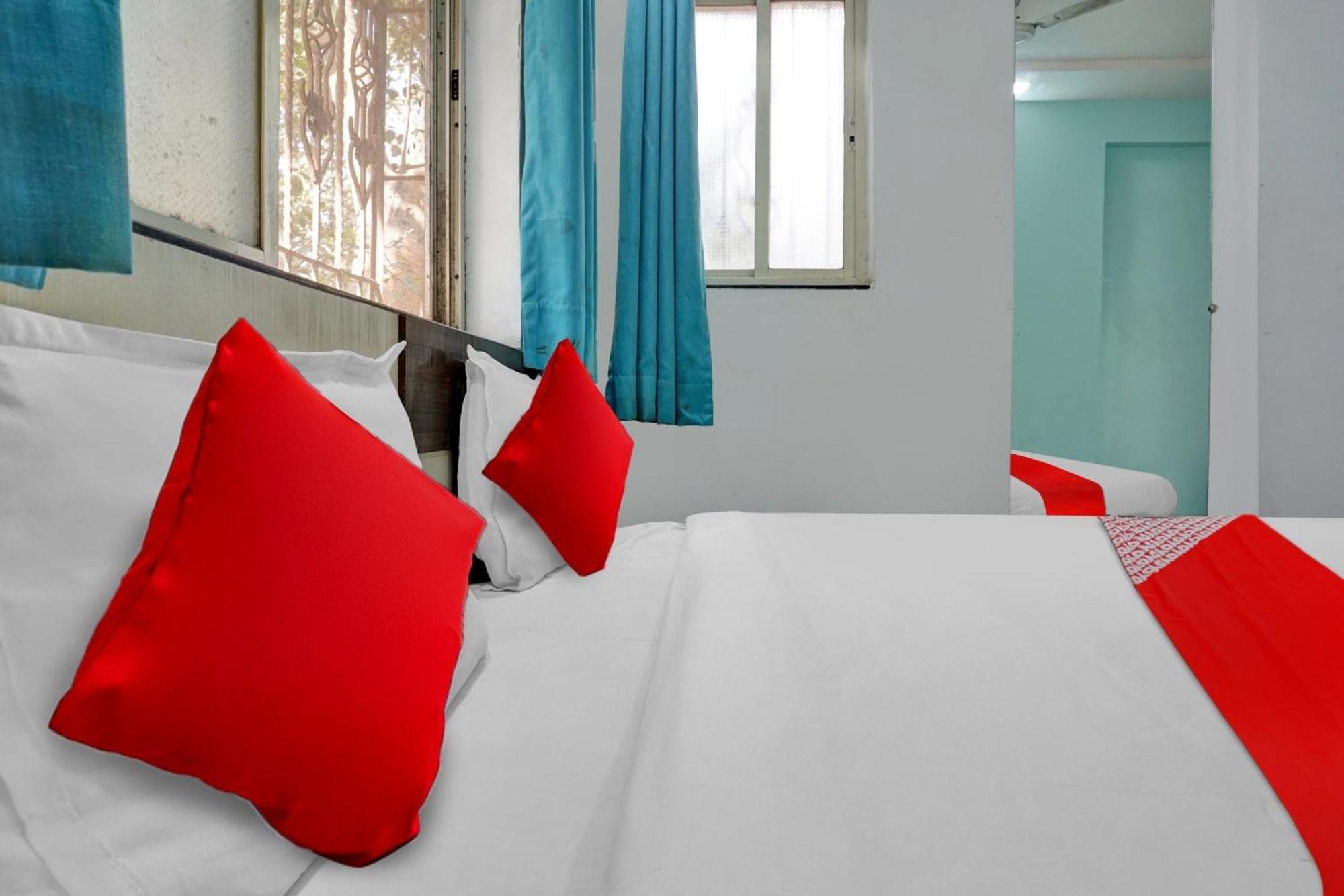 Hotel O Pimprii Stays Buitenkant foto