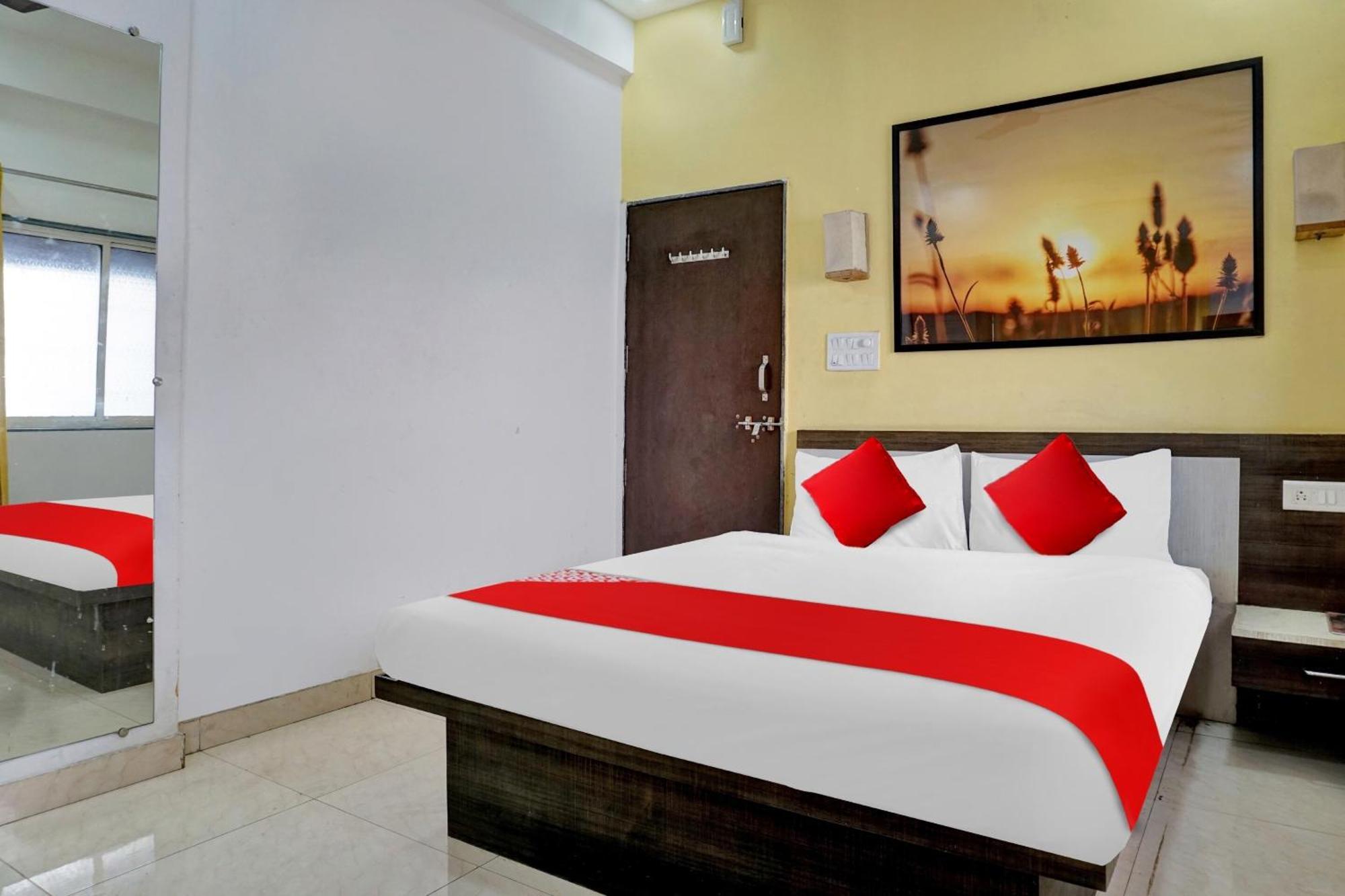 Hotel O Pimprii Stays Buitenkant foto